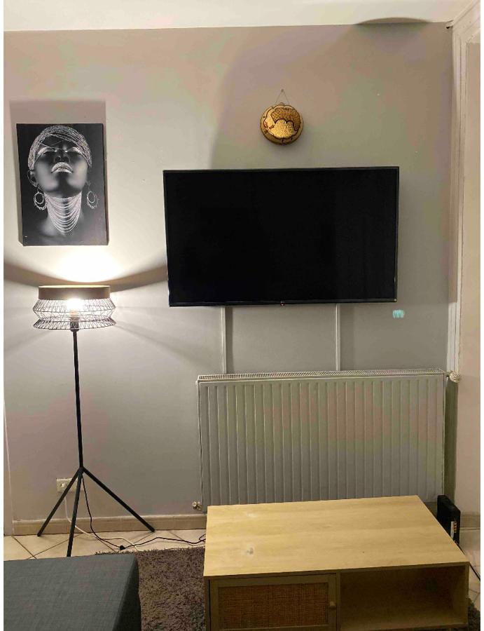 Chambre D'Hote คัลลูร์ เอต์ คูร์เย ภายนอก รูปภาพ